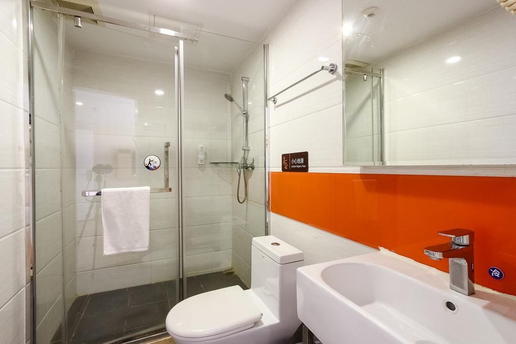 7Days Premium Guangzhou Tianhe Shipaiqiao Hotel Екстериор снимка